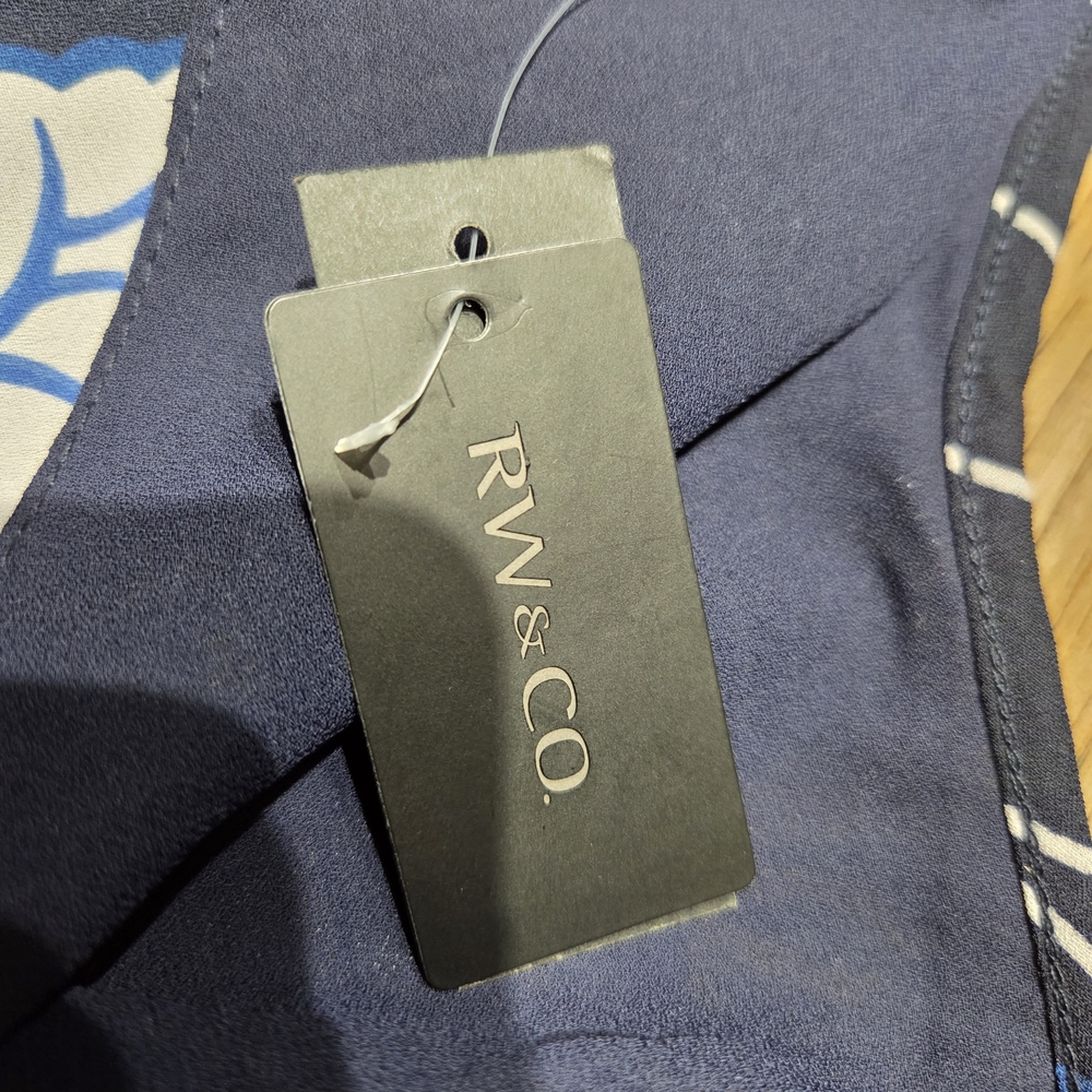 RW&CO. Navy and White Patterned Dress - Picture 4 of 7